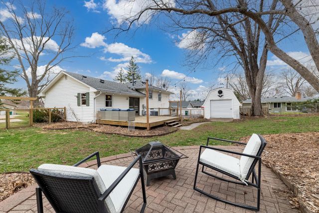 8433 Morris Circle, Bloomington, MN 55437