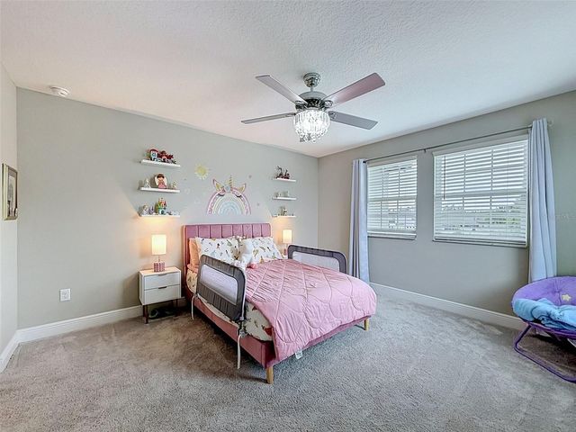 33163 SYCAMORE LEAF DRIVE, Wesley Chapel, FL 33545