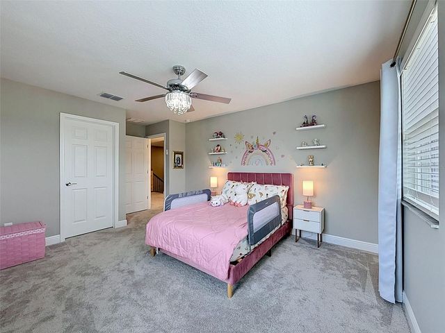 33163 SYCAMORE LEAF DRIVE, Wesley Chapel, FL 33545