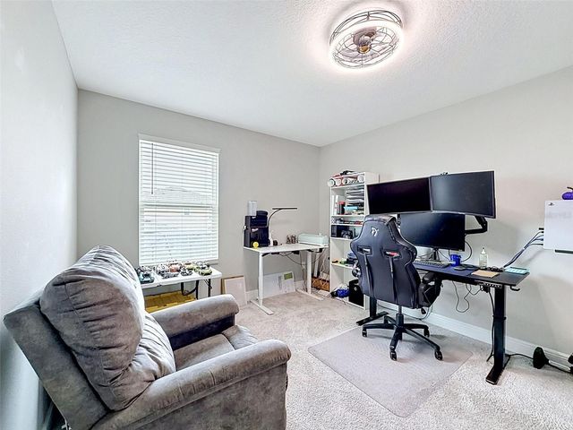 33163 SYCAMORE LEAF DRIVE, Wesley Chapel, FL 33545