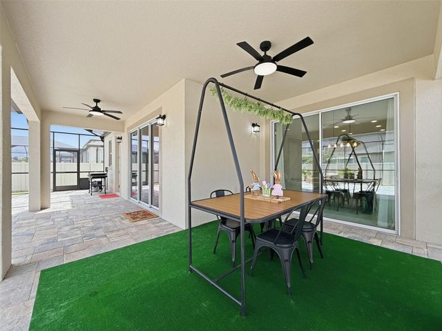 33163 SYCAMORE LEAF DRIVE, Wesley Chapel, FL 33545