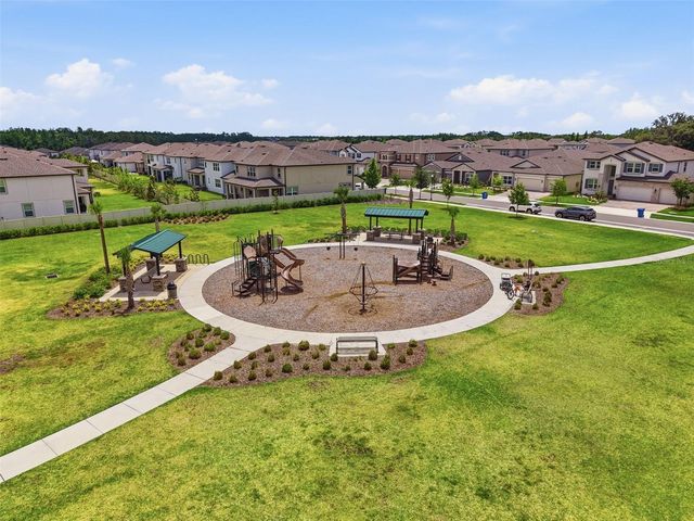 33163 SYCAMORE LEAF DRIVE, Wesley Chapel, FL 33545