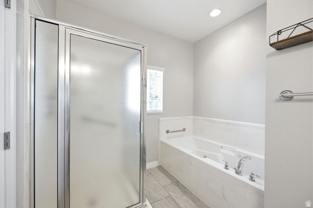 740 S CLEARWATER CT, Layton, UT 84041
