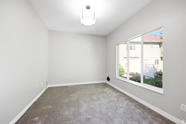740 S CLEARWATER CT, Layton, UT 84041
