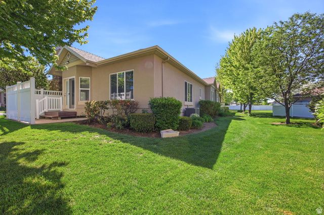 740 S CLEARWATER CT, Layton, UT 84041