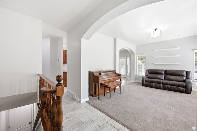 740 S CLEARWATER CT, Layton, UT 84041