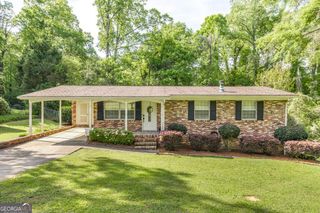 4260 Wood Forest Place, Macon, GA 31210