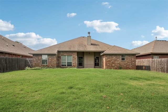 1405 Luke Lane, Norman, OK 73072