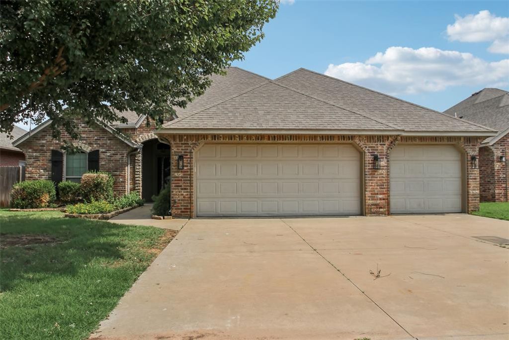 1405 Luke Lane, Norman, OK 73072