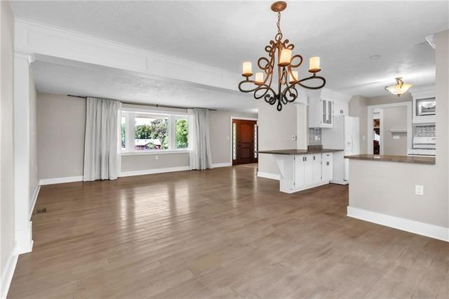 626 Solomon Temple Road, Unity Twp, PA 15650