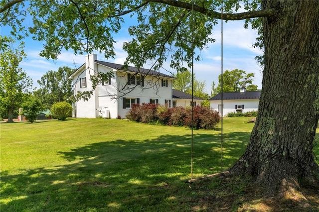 626 Solomon Temple Road, Unity Twp, PA 15650