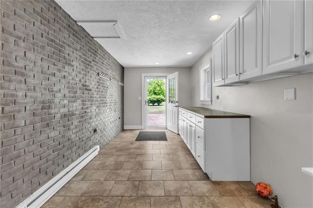 626 Solomon Temple Road, Unity Twp, PA 15650