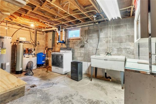 626 Solomon Temple Road, Unity Twp, PA 15650