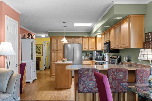645 Lake Ranch Road, Kissee Mills, MO 65680