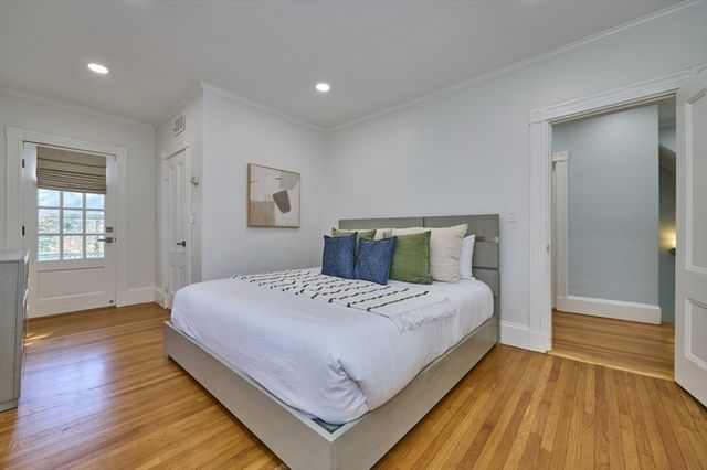 16 Harrison St, Newton, MA 02461