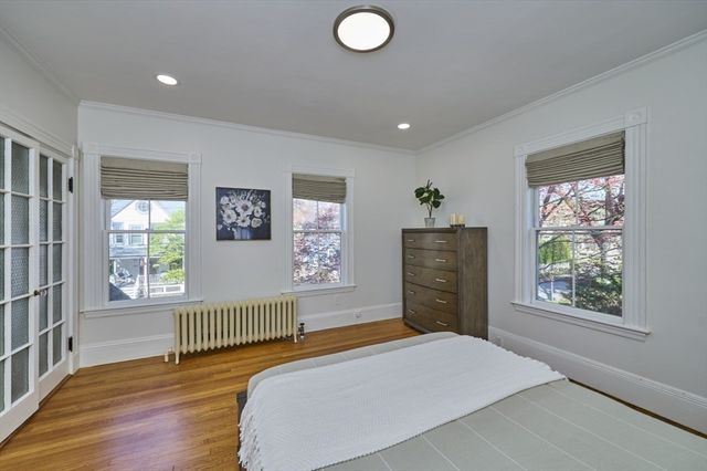 16 Harrison St, Newton, MA 02461