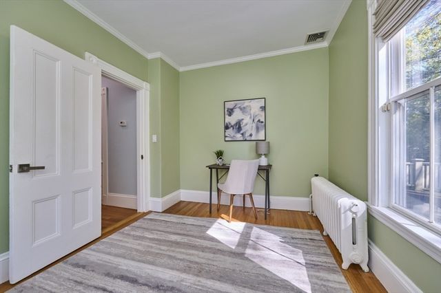 16 Harrison St, Newton, MA 02461