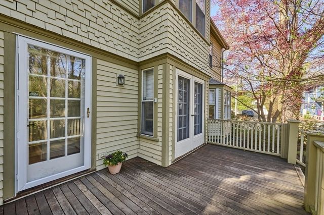 16 Harrison St, Newton, MA 02461