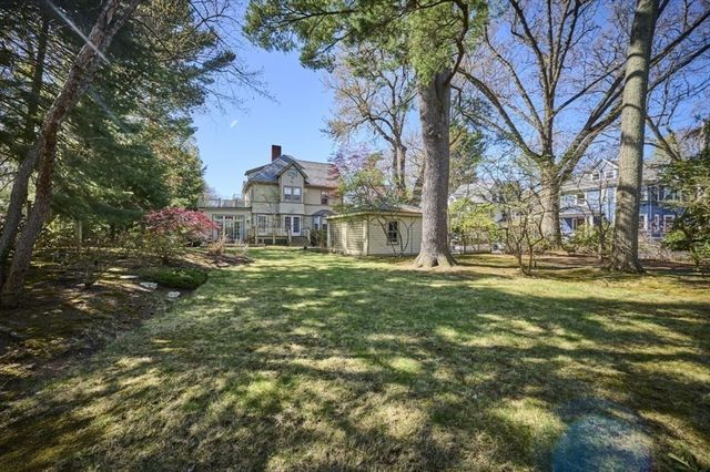 16 Harrison St, Newton, MA 02461