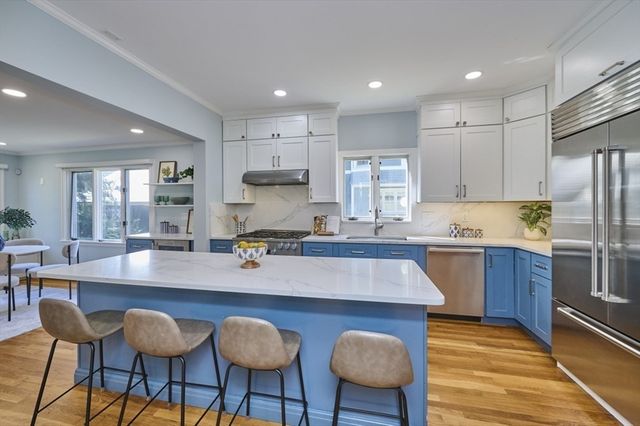 16 Harrison St, Newton, MA 02461
