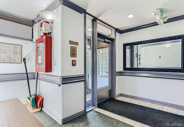 1833 N Williams Street 401, Denver, CO 80218