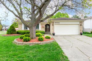 38344 Douglas Drive, Sterling Heights, MI 48310