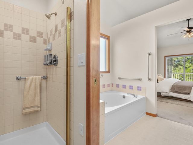 5202 N Hutton View Ln, Spokane, WA 99212
