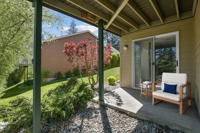 5202 N Hutton View Ln, Spokane, WA 99212