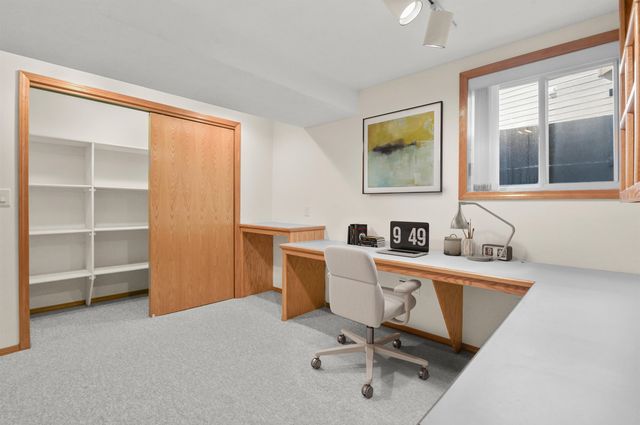 5202 N Hutton View Ln, Spokane, WA 99212