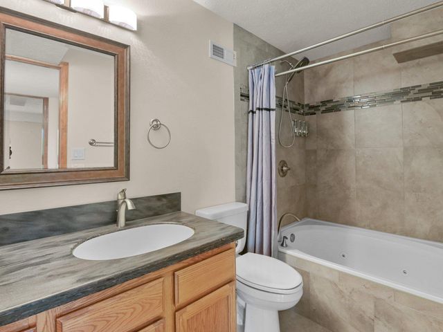 5202 N Hutton View Ln, Spokane, WA 99212