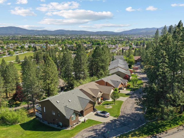 5202 N Hutton View Ln, Spokane, WA 99212