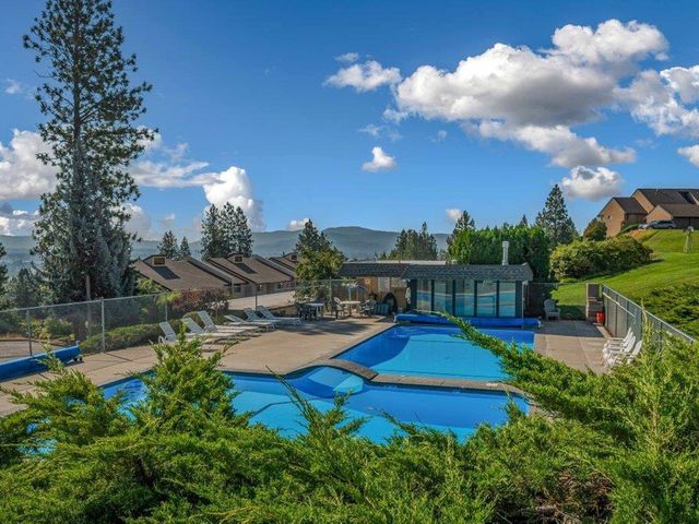 5202 N Hutton View Ln, Spokane, WA 99212