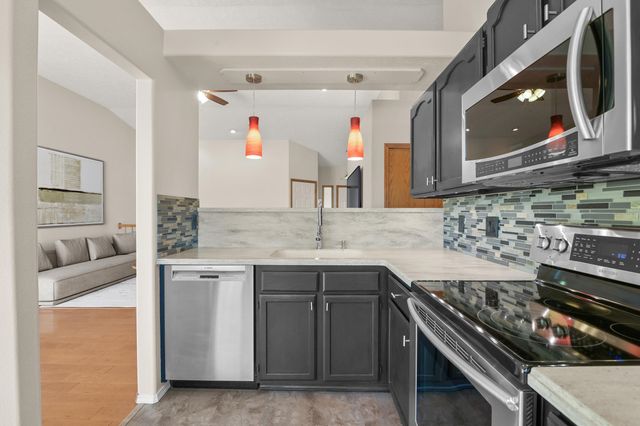 5202 N Hutton View Ln, Spokane, WA 99212