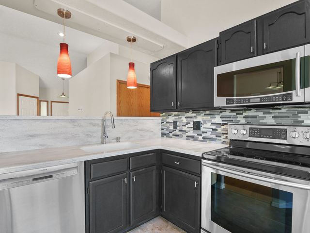 5202 N Hutton View Ln, Spokane, WA 99212