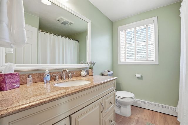 174 Columbus Dr, Fall River, MA 02720