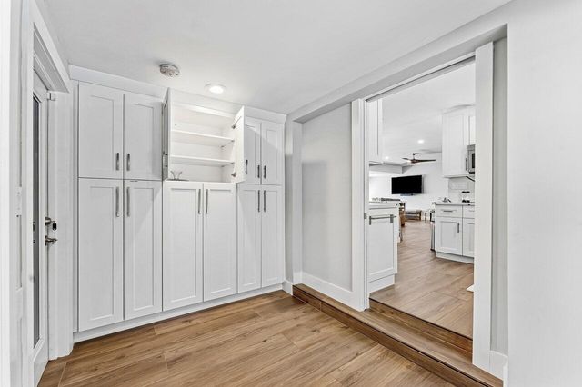 2625 NE 27th Way, Fort Lauderdale, FL 33306