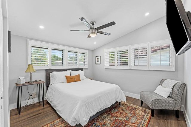 2625 NE 27th Way, Fort Lauderdale, FL 33306