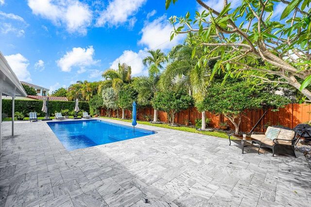 2625 NE 27th Way, Fort Lauderdale, FL 33306