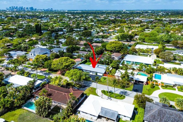 2625 NE 27th Way, Fort Lauderdale, FL 33306