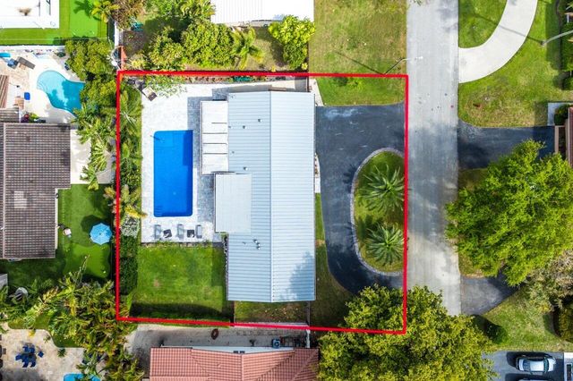 2625 NE 27th Way, Fort Lauderdale, FL 33306