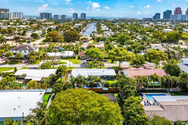 2625 NE 27th Way, Fort Lauderdale, FL 33306