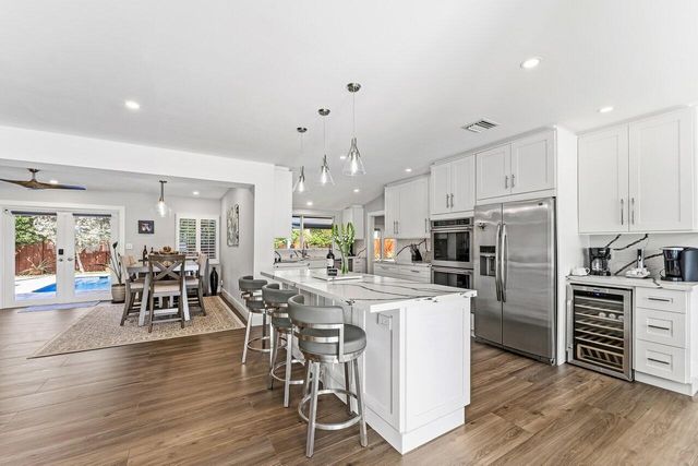 2625 NE 27th Way, Fort Lauderdale, FL 33306