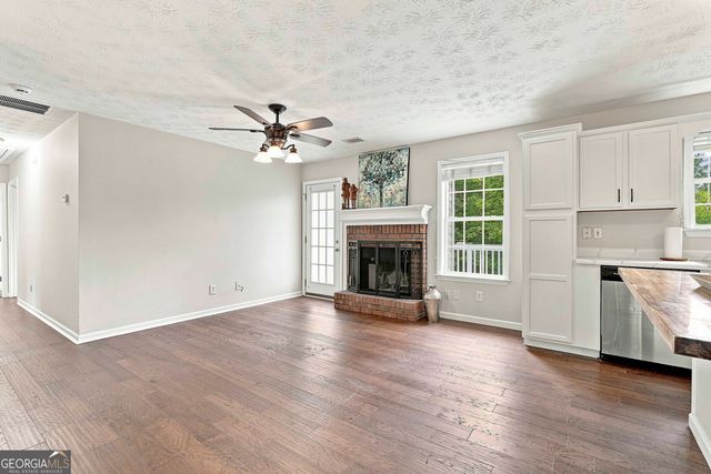 24 Buckthorne Drive, Newnan, GA 30265