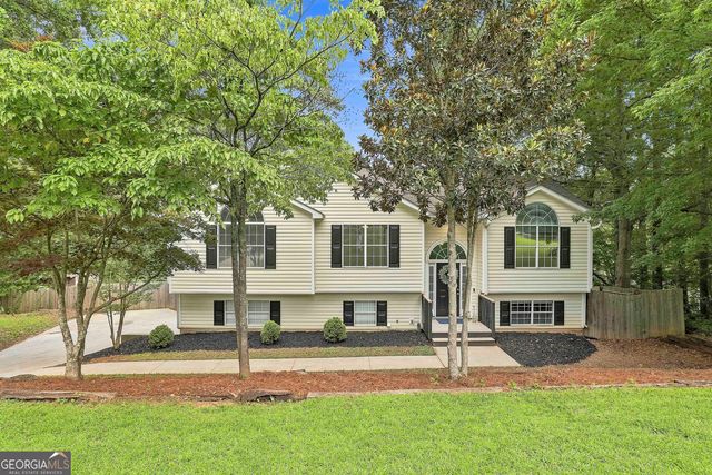 24 Buckthorne Drive, Newnan, GA 30265