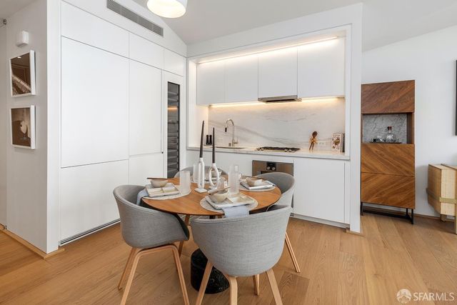 1 Steuart Lane 307, San Francisco, CA 94115