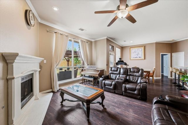 3135 Guadaloupe, Grand Prairie, TX 75054