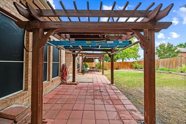 3135 Guadaloupe, Grand Prairie, TX 75054