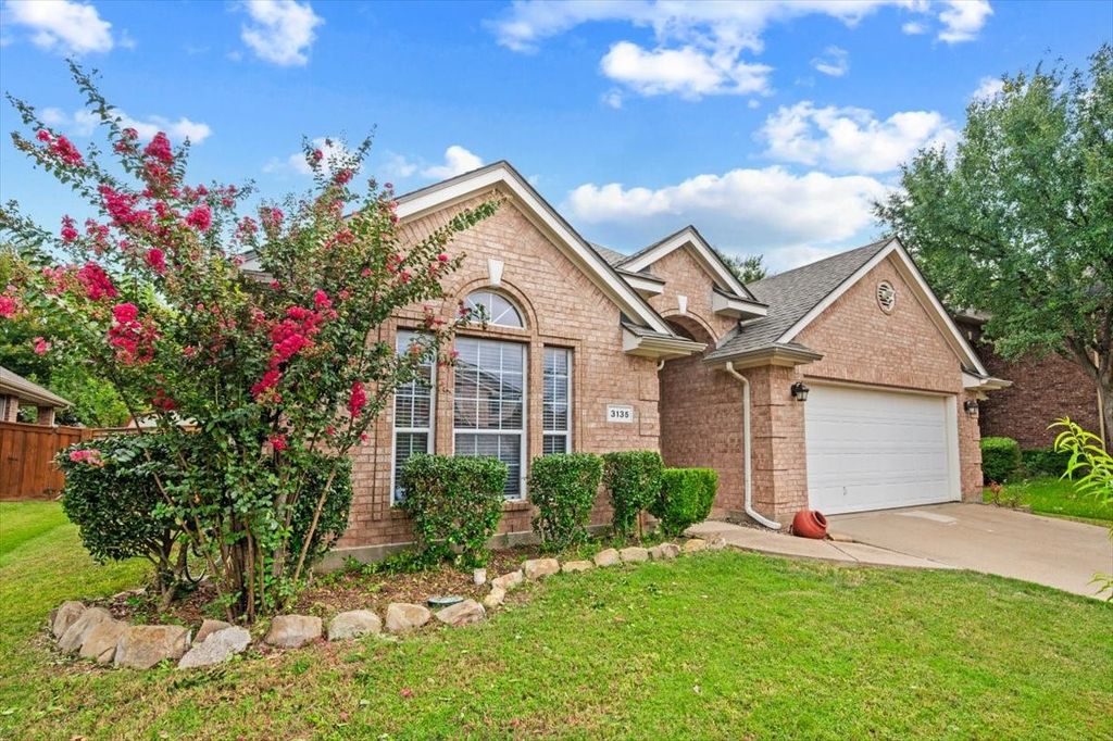 3135 Guadaloupe, Grand Prairie, TX 75054 — photo 4