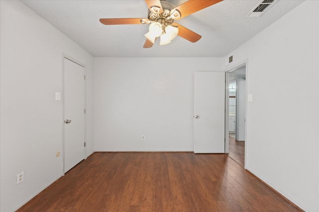 4212 Selina Court, Arlington, TX 76016