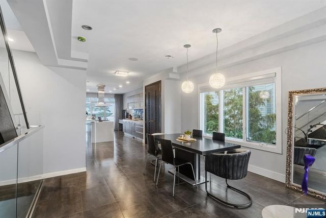 760 Undercliff B, Edgewater, NJ 07020